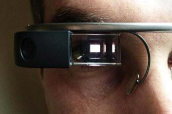 зависимость от Google Glass 