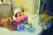 Раздача детского питания на молочной кухне, Агуша Раздача детского питания на молочной кухне, Агуша